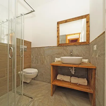 Iflat Adamello 1 * Madonna